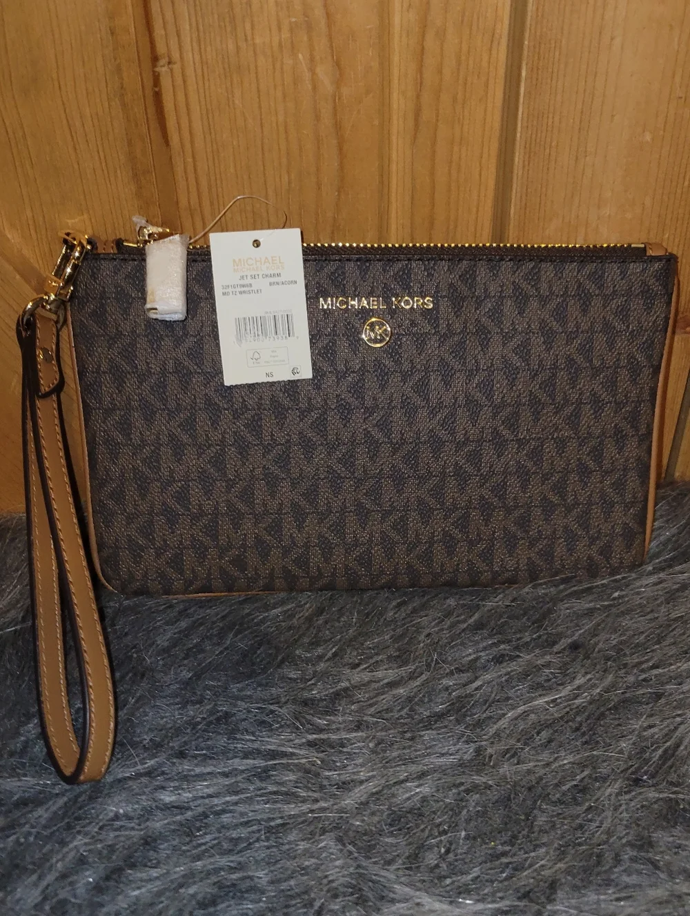 Michael Korsjet Set  Brown Logo Wristlet